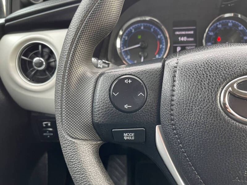 2019 Toyota Corolla LE