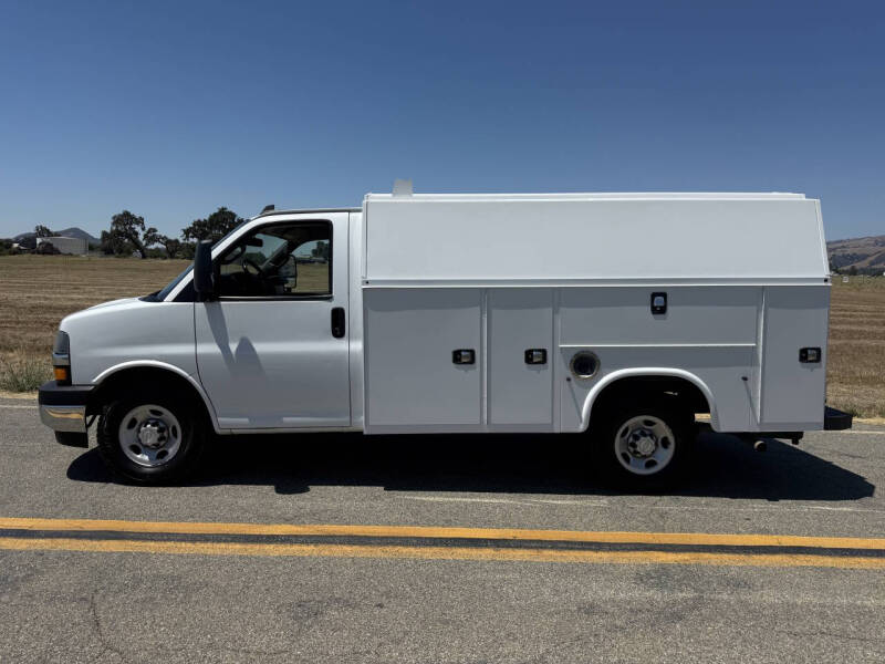 2021 Chevrolet Express 3500 139" WB's photo