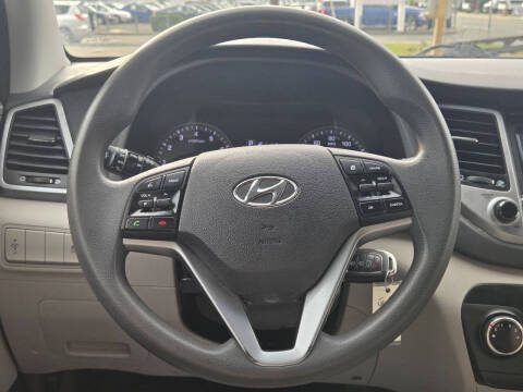 2016 Hyundai Tucson SE