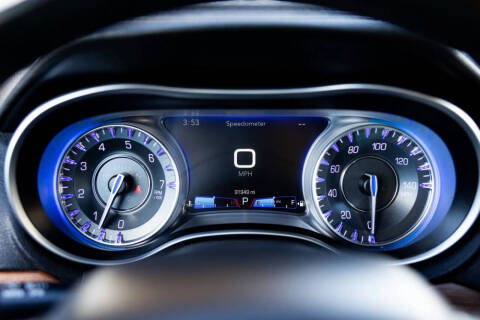 2017 Chrysler 300 C Platinum