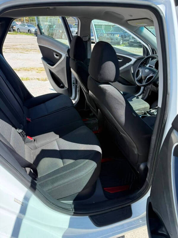 2017 Hyundai Elantra GT