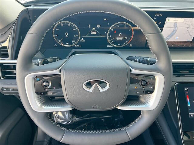 2025 Infiniti QX80 Pure