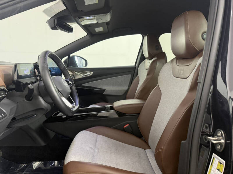 2023 Volkswagen ID.4 Pro