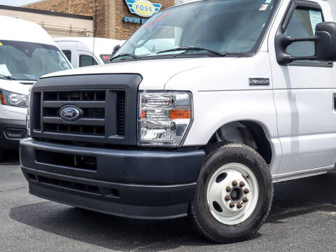 2022 Ford E-Series