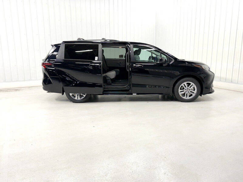 2026 Toyota Sienna