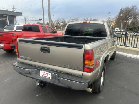 2002 Chevrolet Silverado 1500 LS
