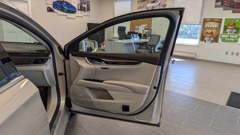 2016 Cadillac XTS Luxury