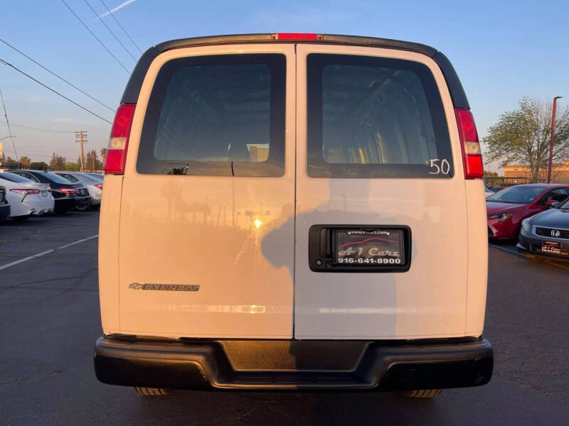 2020 Chevrolet Express 2500