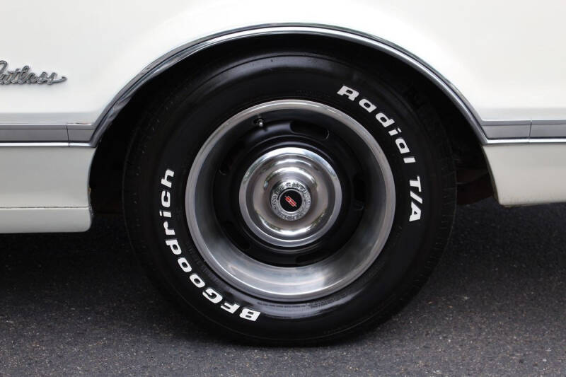 1966 Oldsmobile Cutlass