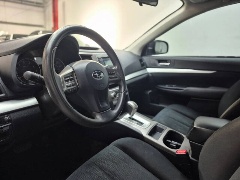 2014 Subaru Legacy 2.5i