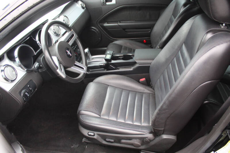 2006 Ford Mustang