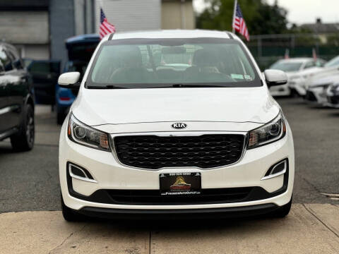 2019 Kia Sedona L