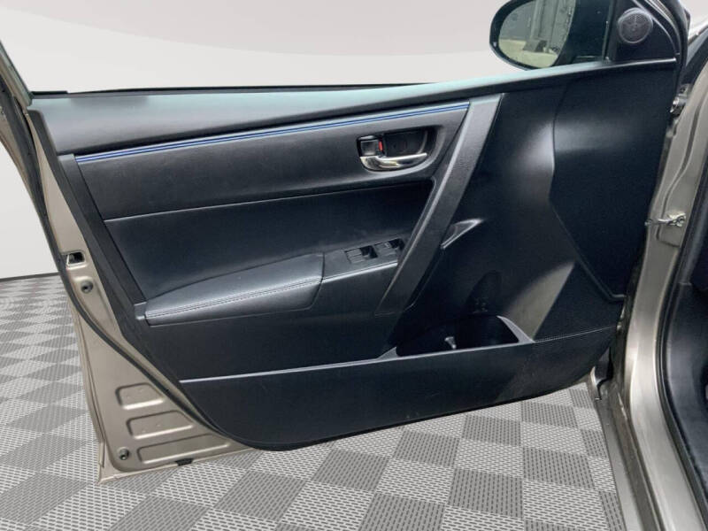 2017 Toyota Corolla SE