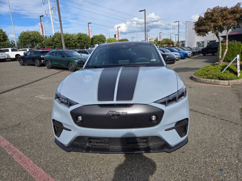 2025 Ford Mustang Mach-E GT