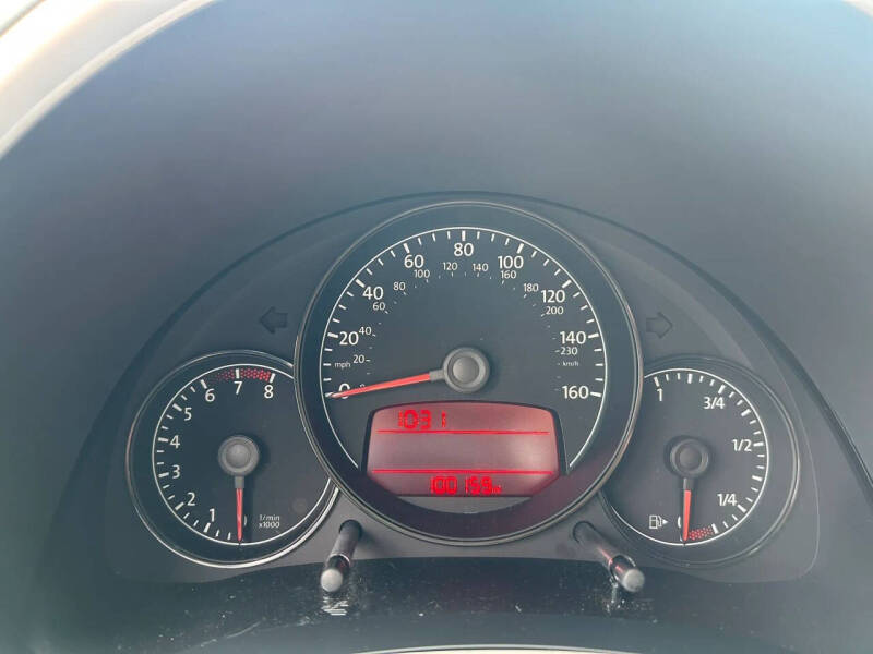 2012 Volkswagen Beetle