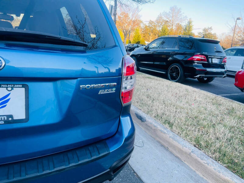 2015 Subaru Forester i Premium photo 9