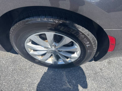2019 Chrysler Pacifica Touring L 35th Anniversary