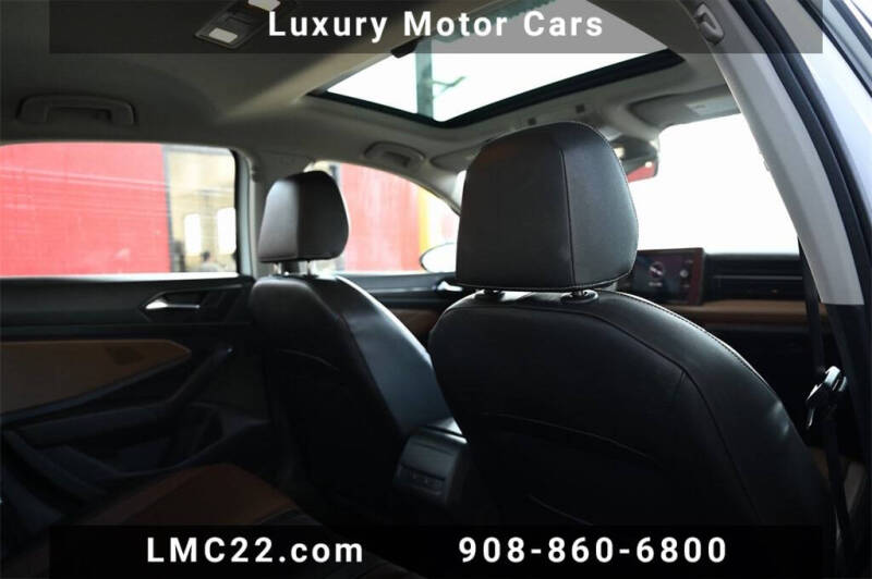 2025 Volkswagen Jetta SEL