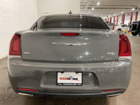 2019 Chrysler 300 S