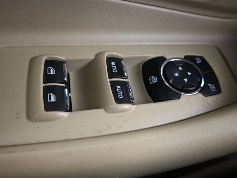 2014 Ford Taurus Limited