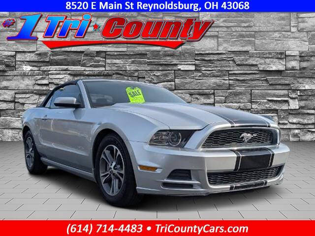 2014 Ford Mustang V6 Premium's photo