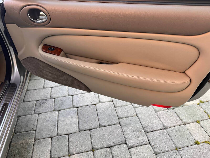 1999 Jaguar XK-Series XK8