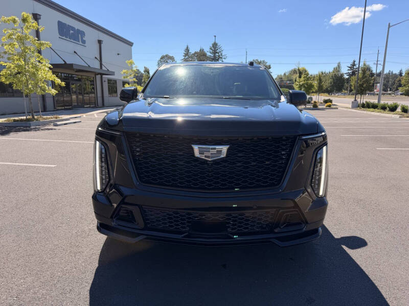 2025 Cadillac Escalade-V ESV