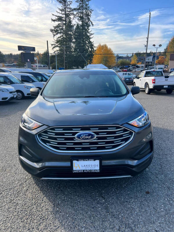 2020 Ford Edge SE