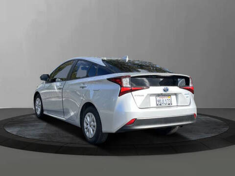 2021 Toyota Prius L Eco