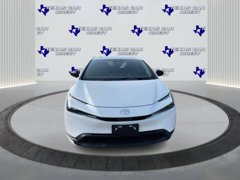 2025 Toyota Prius LE