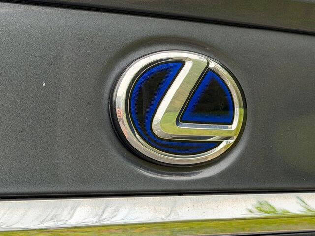 2022 Lexus ES 300h