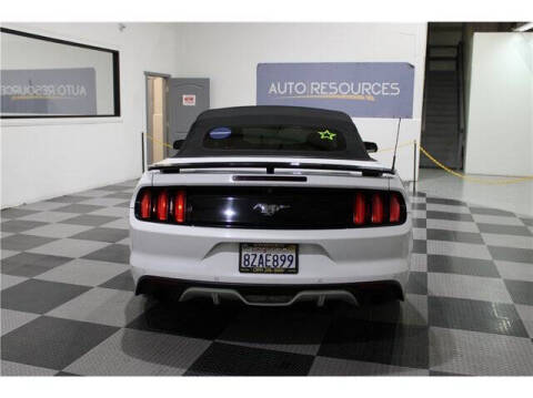 2016 Ford Mustang EcoBoost Premium