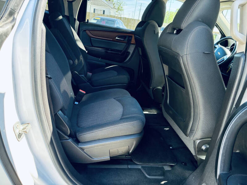 2016 Chevrolet Traverse LT