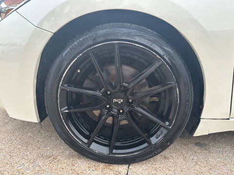 2016 Nissan Maxima 3.5 SR