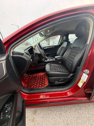 2017 Ford Fusion SE