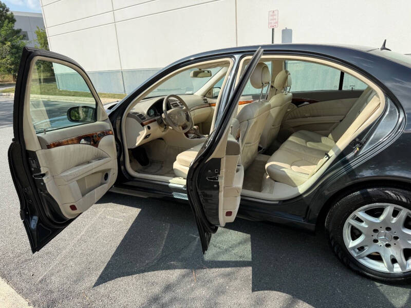 2004 Mercedes-Benz E-Class E 320