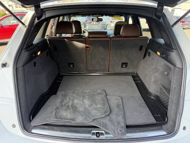 2017 Audi Q5 2.0T quattro Premium Plus