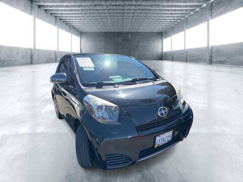 2013 Scion iQ