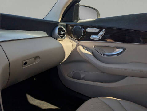 2018 Mercedes-Benz C-Class C 300