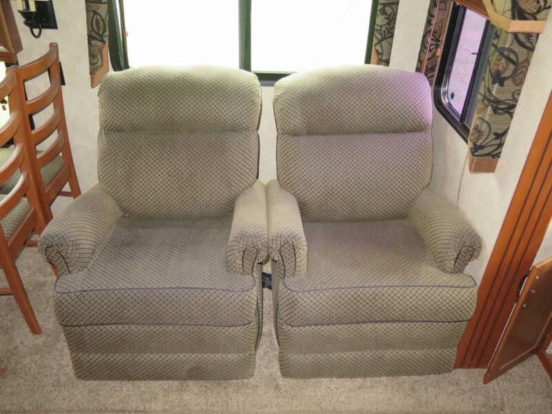 2013 Keystone RV MONTANA 318R