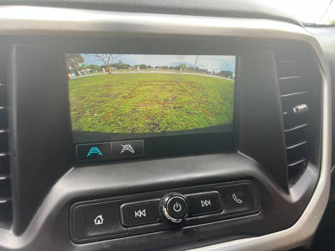 2019 GMC Acadia SLE-2