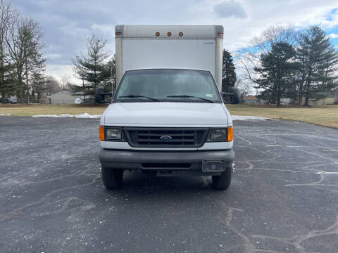 2005 Ford E-350 for sale at KNS Autosales Inc in Bethlehem PA