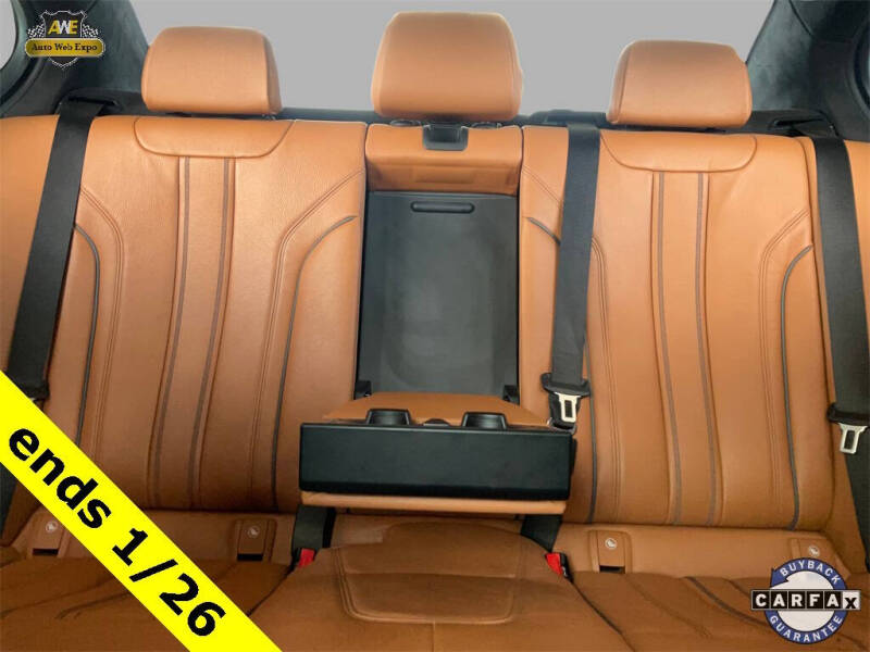 2018 BMW 5 Series 540i