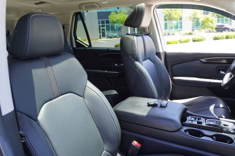 2025 Honda Pilot Touring