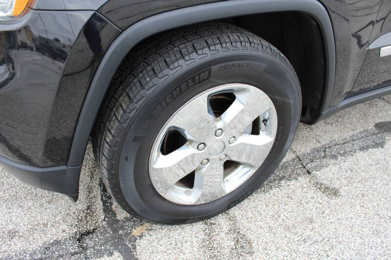 2011 Jeep Grand Cherokee Laredo