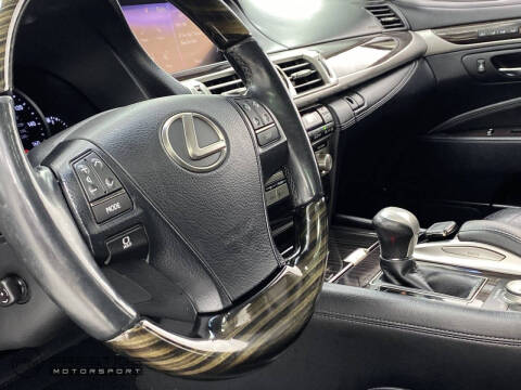 2016 Lexus LS 460