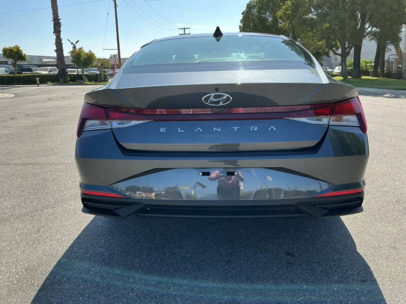 2021 Hyundai Elantra