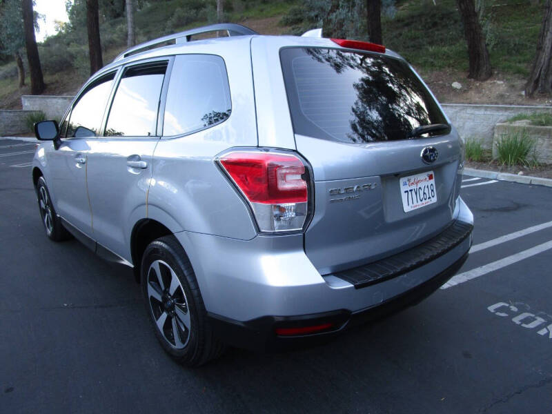 2017 Subaru Forester 2.5i