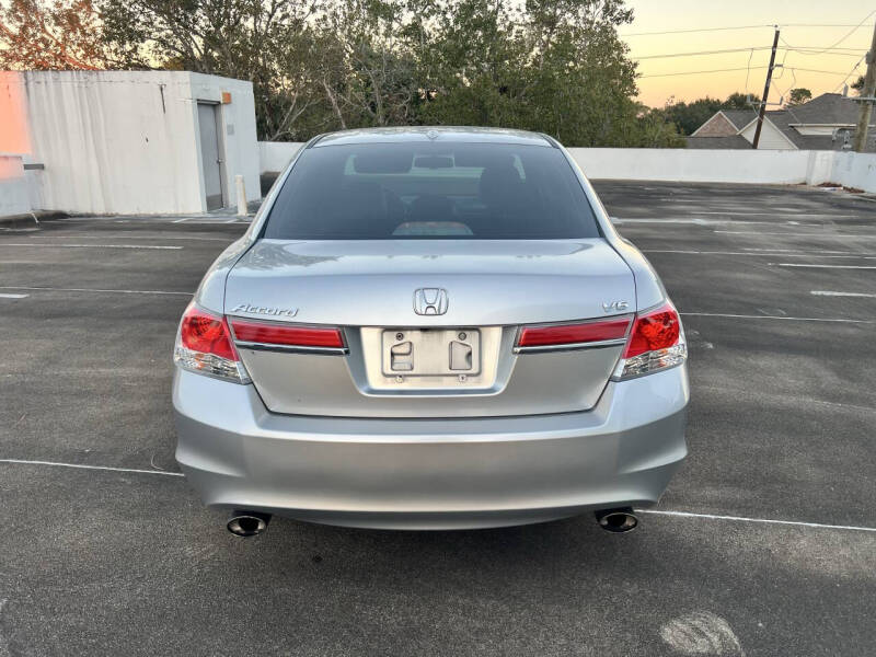 2012 Honda Accord EX-L V6 w/Navi