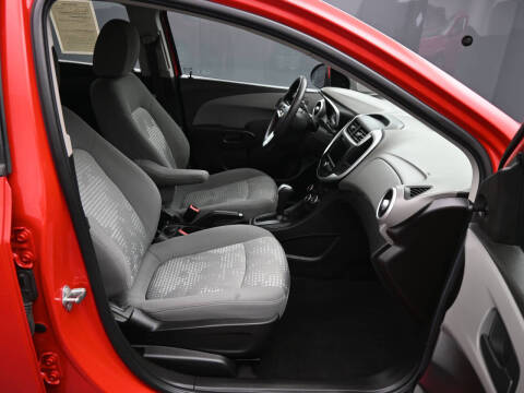 2020 Chevrolet Sonic LT